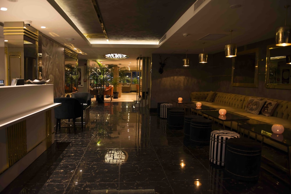 Sky Kamer Hotel 3
