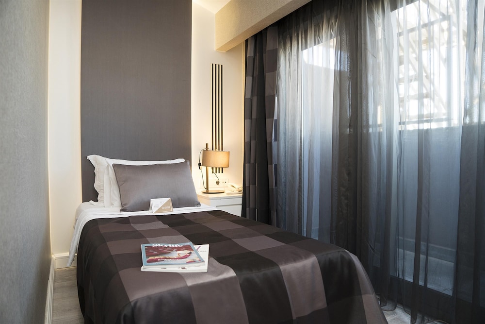 Sky Kamer Hotel 19
