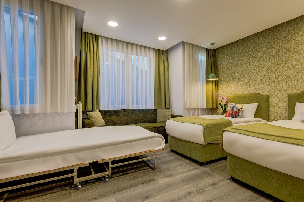 Sometimes Hotel 9