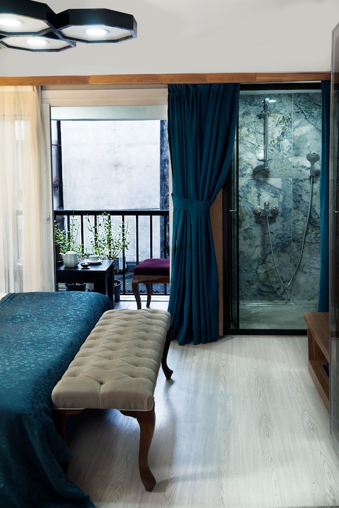 Taksim Yazici Residence 16