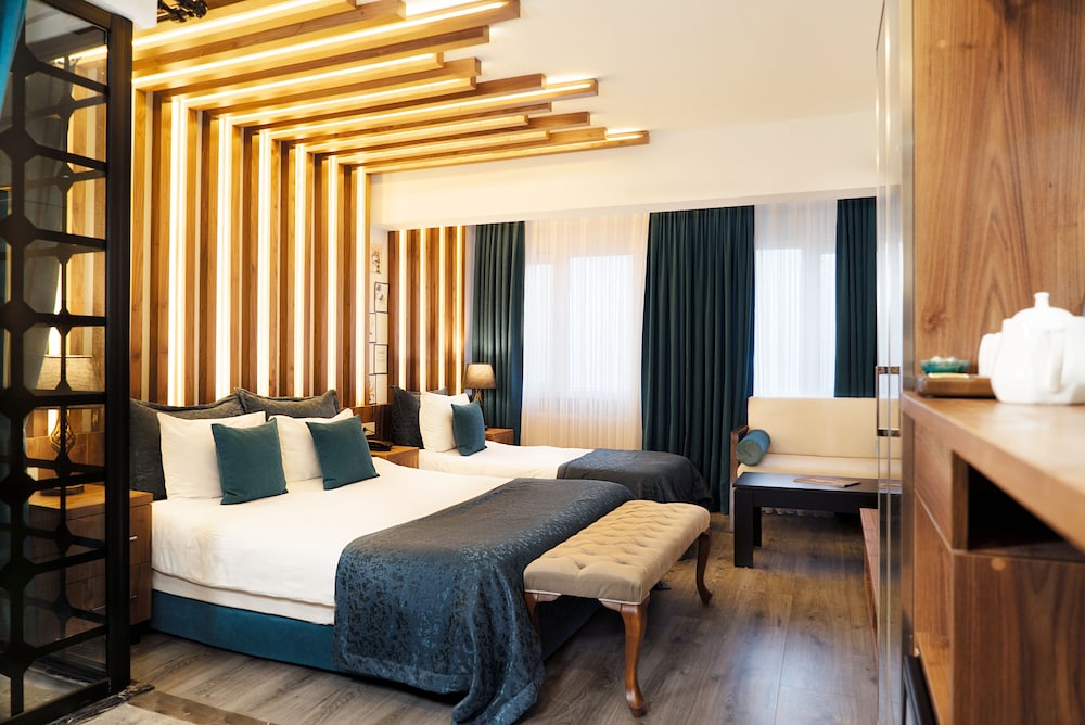 Taksim Yazici Residence 17