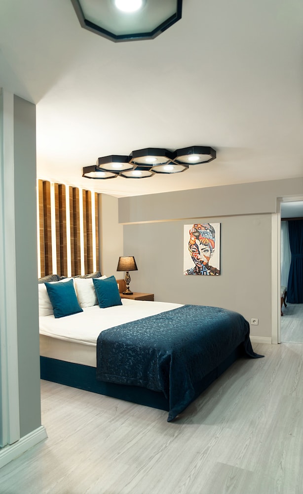 Taksim Yazici Residence 11