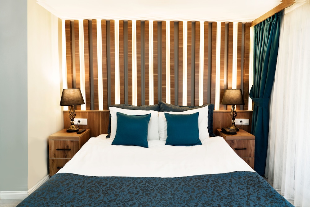 Taksim Yazici Residence 14