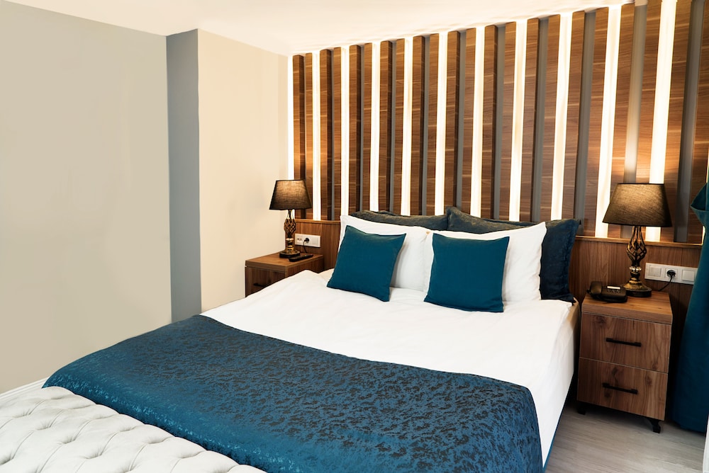 Taksim Yazici Residence 15
