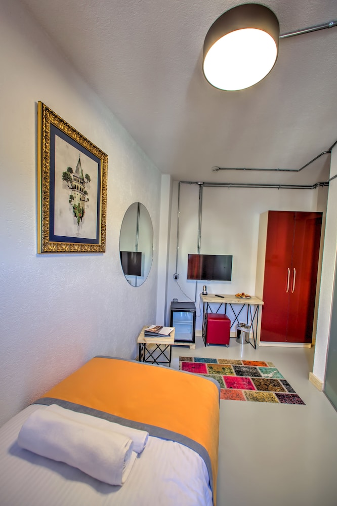 Vavien Hotel 6