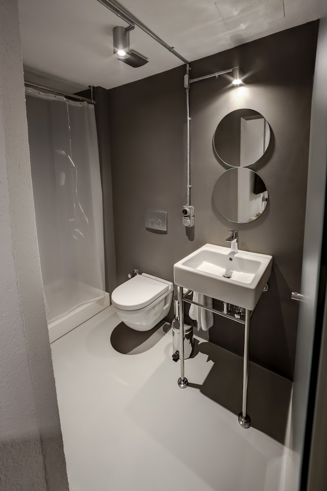 Vavien Hotel 22