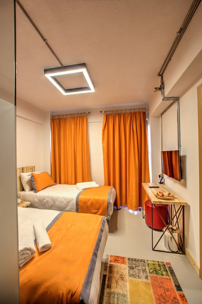 Vavien Hotel 12