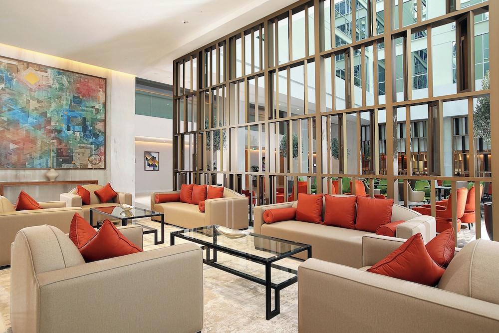 Grand Cosmopolitan Hotel 4