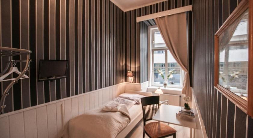 Urban Boutique Hotel 13