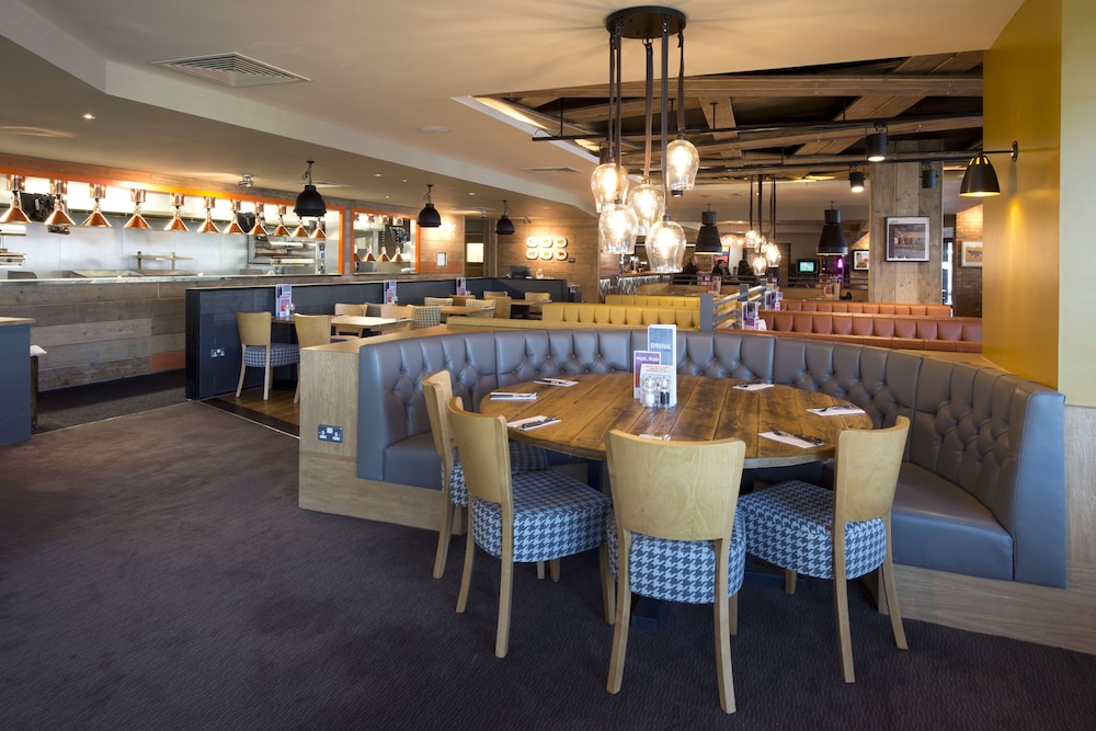 Premier Inn London Uxbridge 11