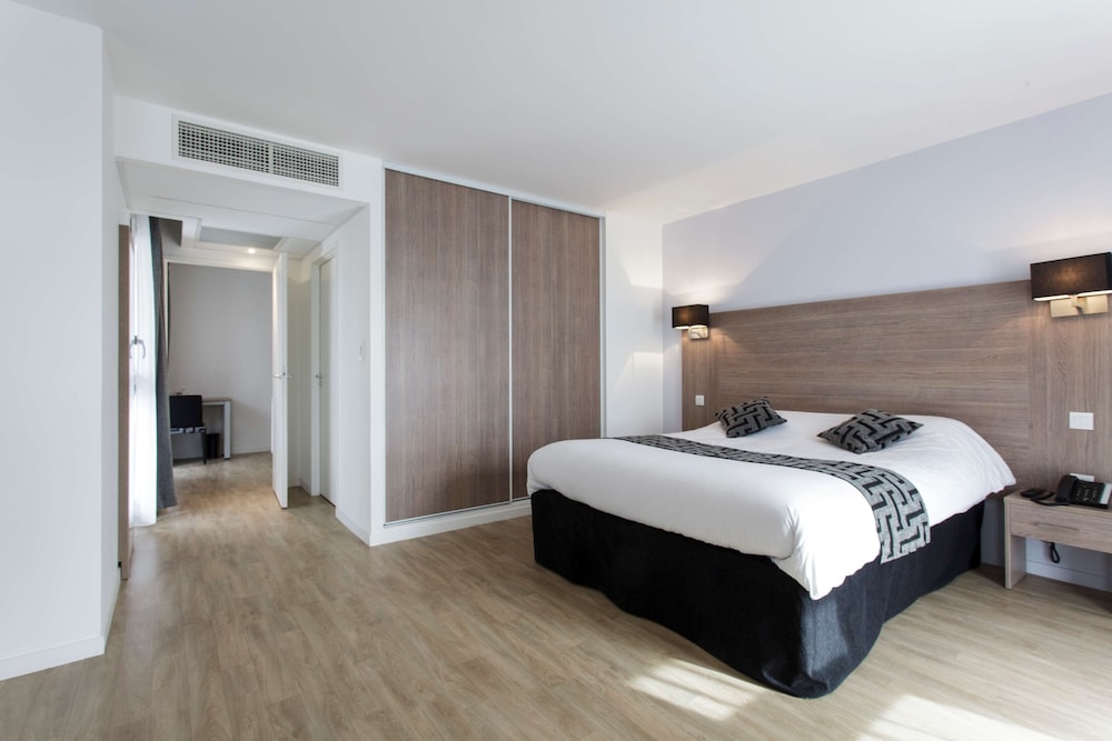 Aparthotel Adagio Access Massy Palaiseau 8
