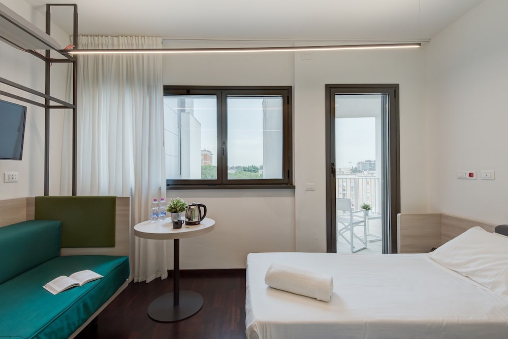 Camplus Guest Roma 16