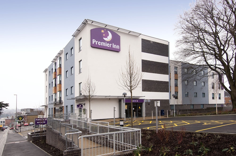Premier Inn Maidstone Town Centre 1