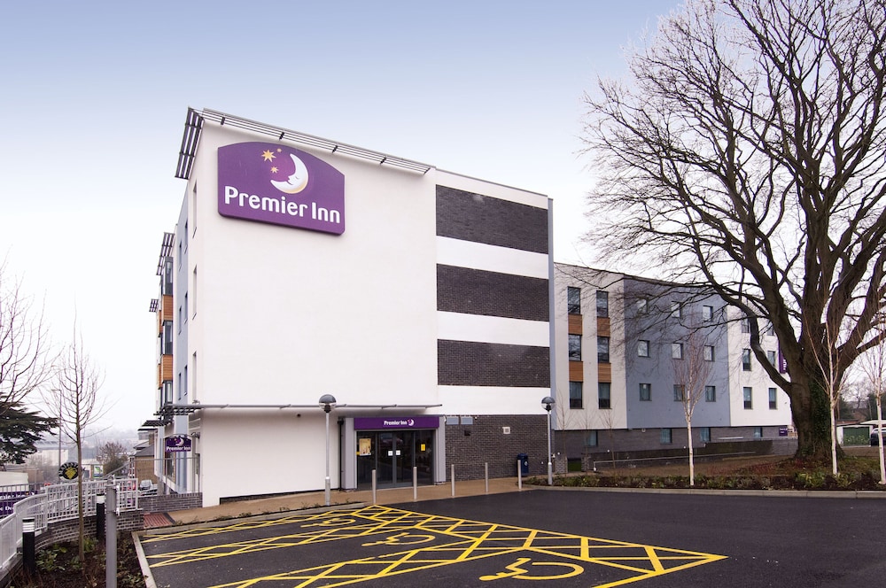 Premier Inn Maidstone Town Centre 19