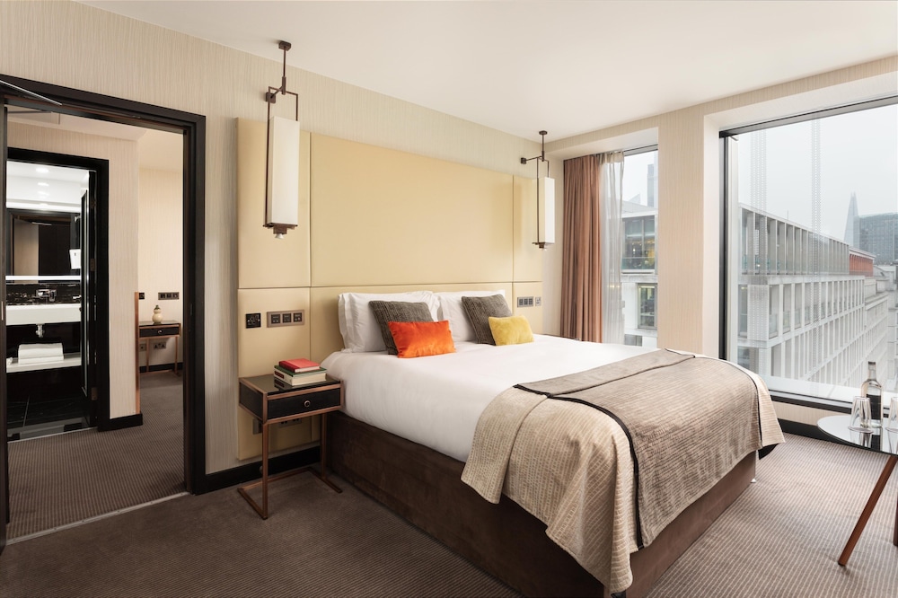 Montcalm Royal London House, Autograph Collection 23