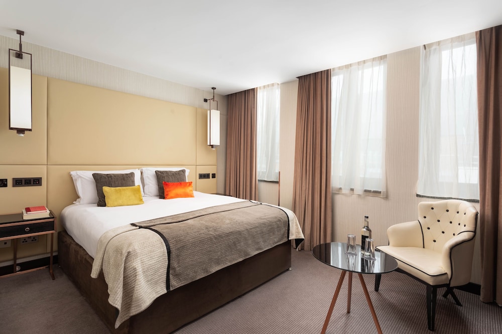 Montcalm Royal London House, Autograph Collection 7