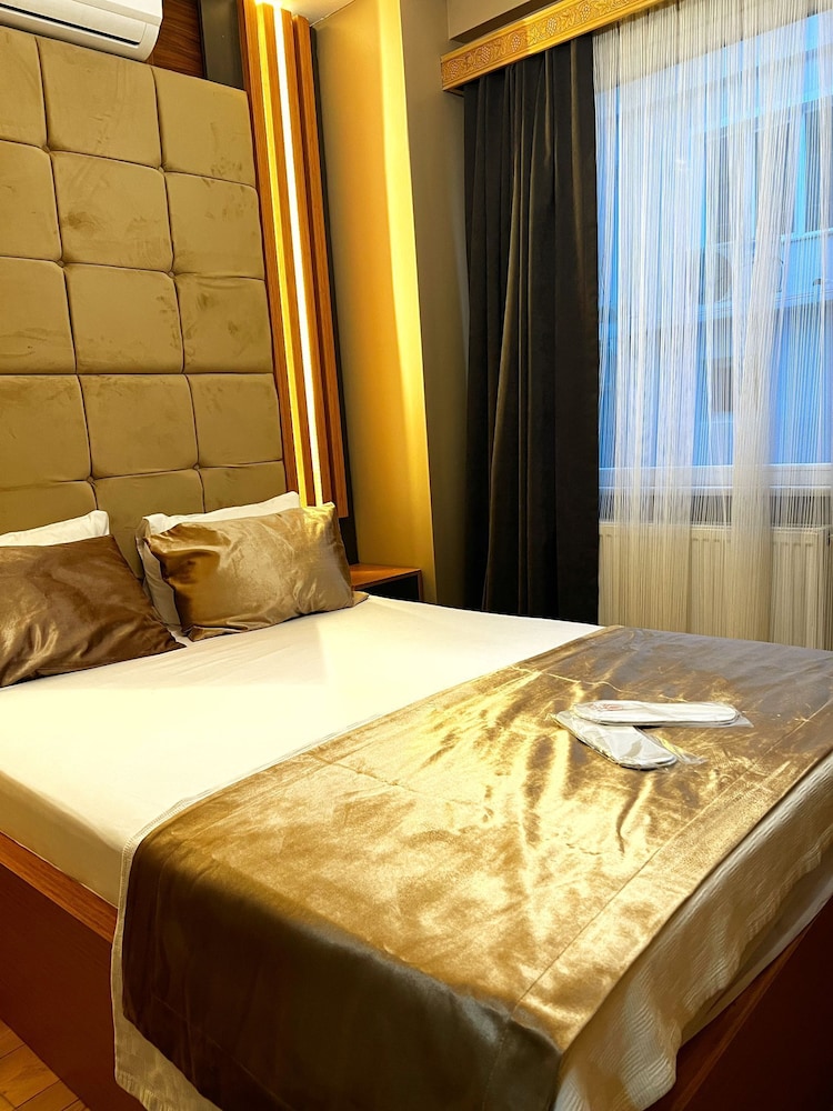 Cetinkaya Suite Hotel 11