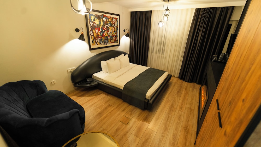 Mas Suites Nisantasi 23