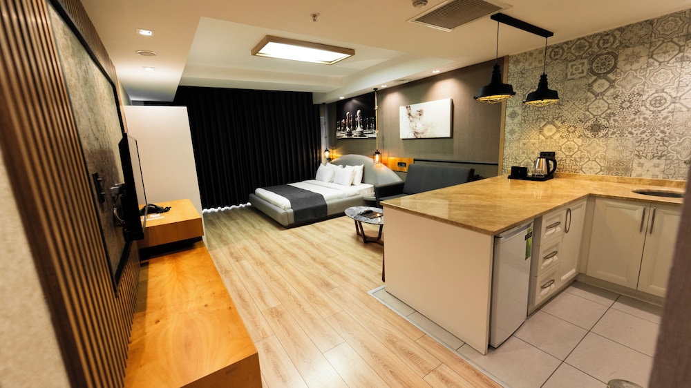 Mas Suites Nisantasi 11