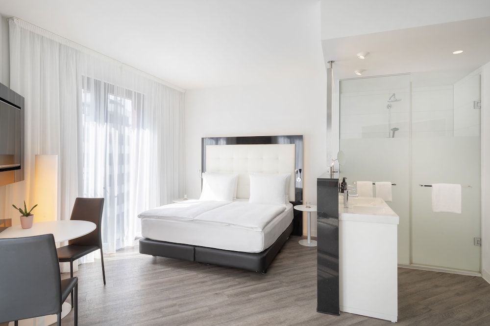 INNSiDE Frankfurt Ostend 15