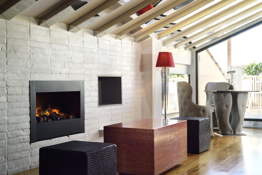 Lifestyle Suites Rome 18
