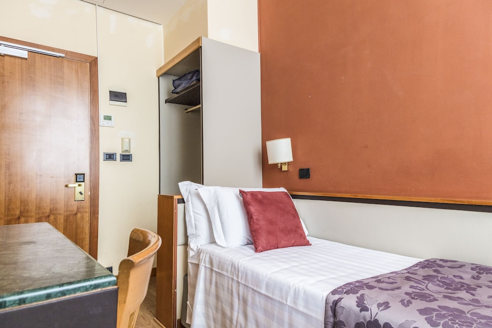 Hotel Vibe Nazionale 8