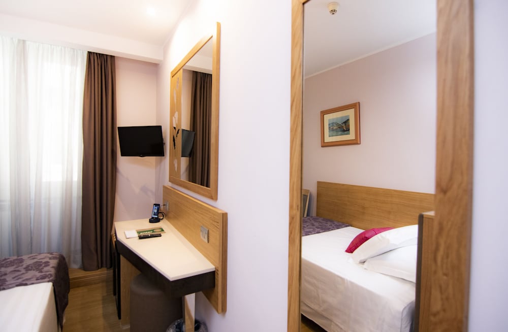 Hotel Vibe Nazionale 15