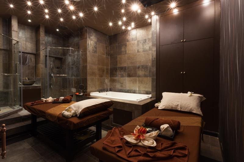 Grand 5 Hotel & Plaza Sukhumvit Bangkok 11