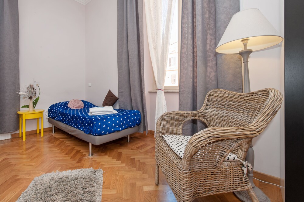 Il Sesto Suites Central 21