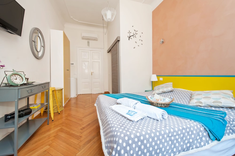 Il Sesto Suites Central 17