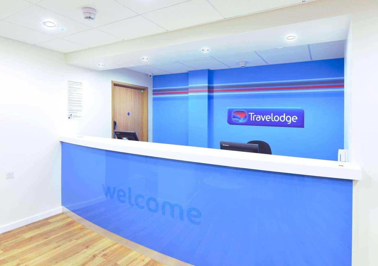 Travelodge London Raynes Park 13