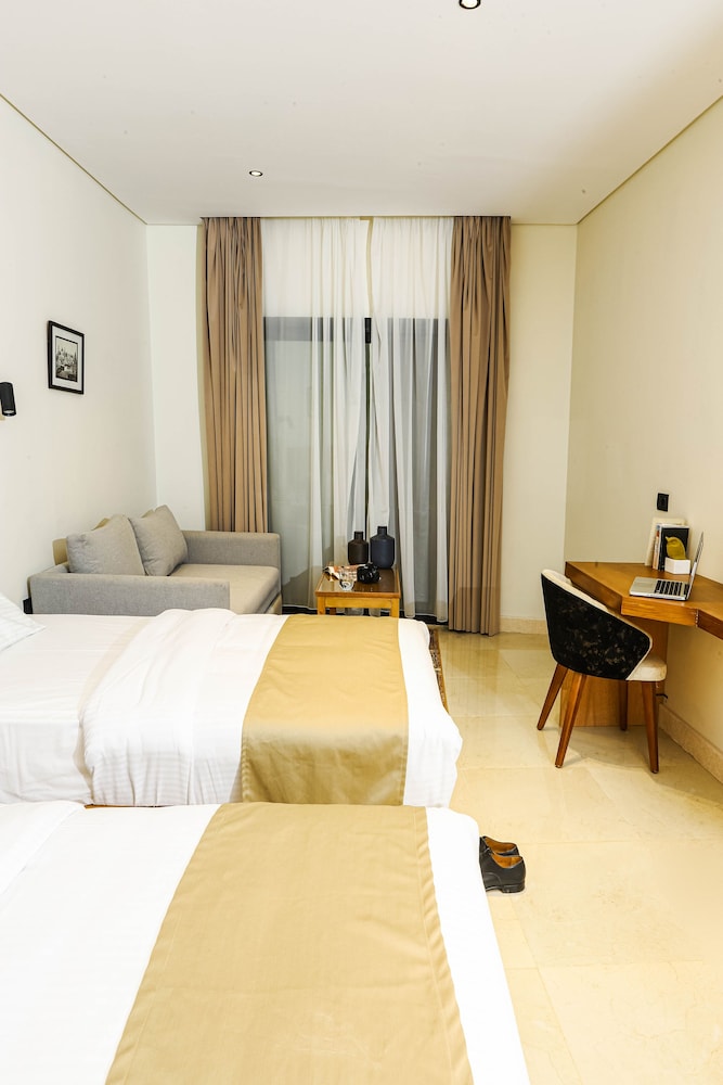 NewCity Suites & Apartments 14