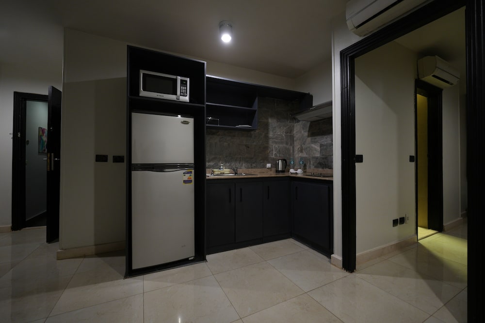 NewCity Suites & Apartments 24
