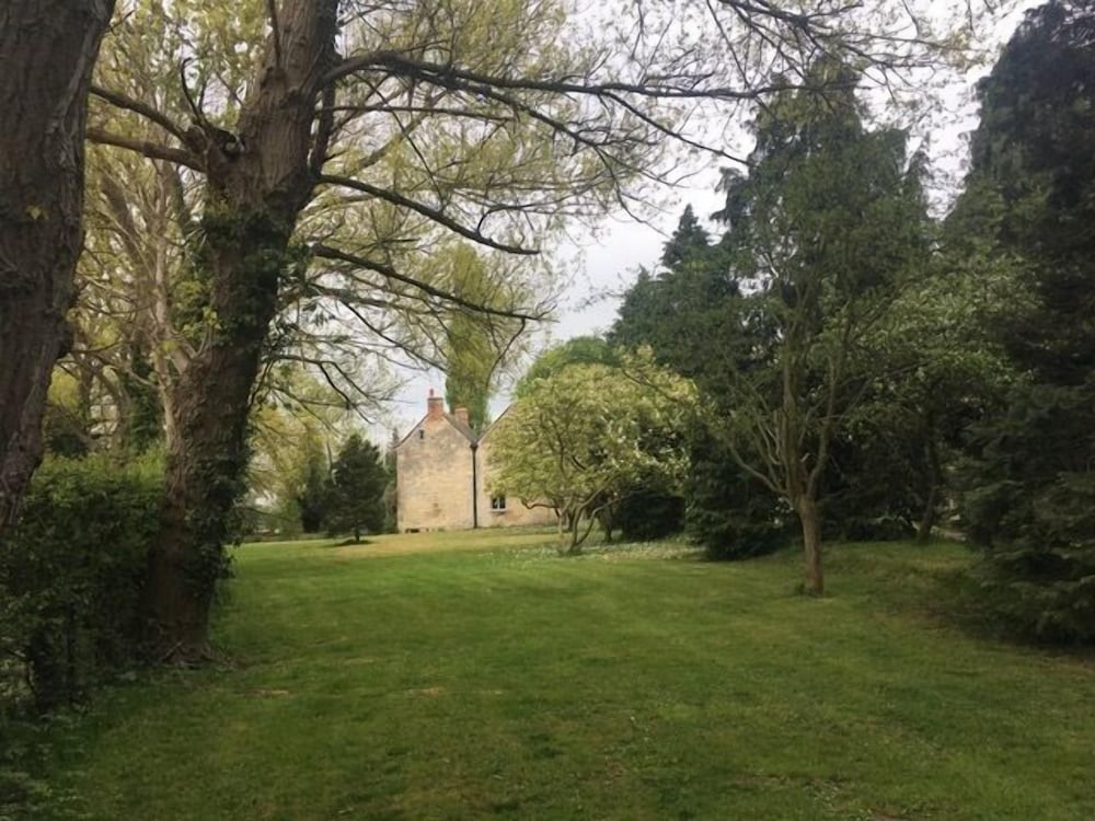 Hill Farm 24