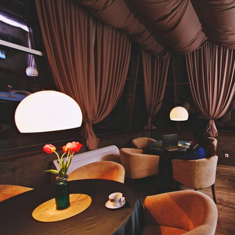 Opera Tbilisi Old Art Boutique Hotel 10