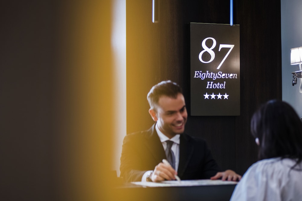 Hotel 87 Eighty-seven 11