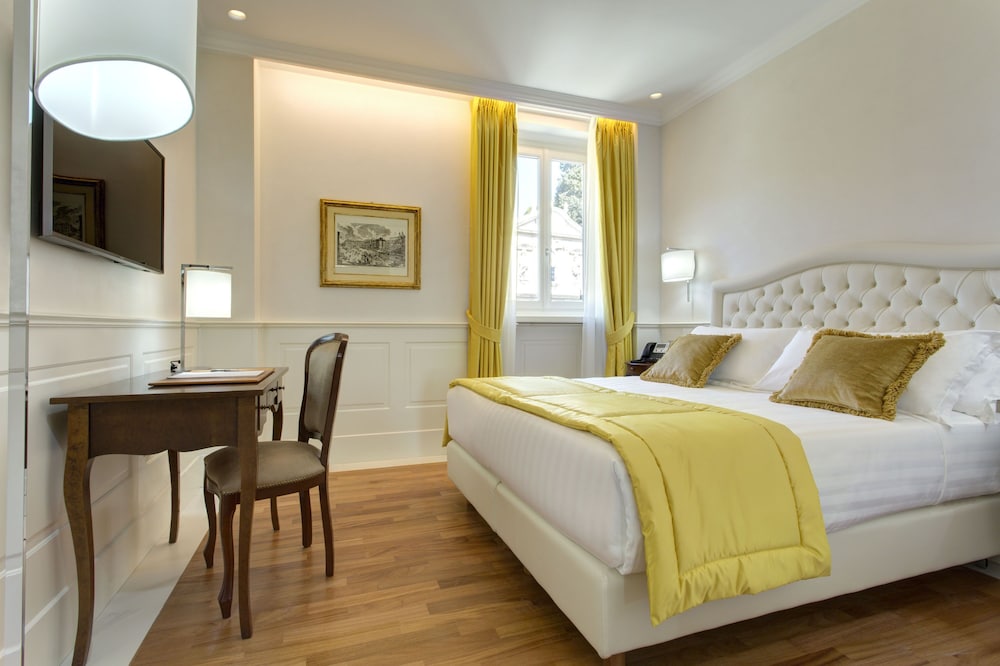 Hotel degli Artisti 12
