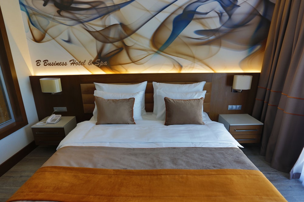 B Business Hotel & Spa 7