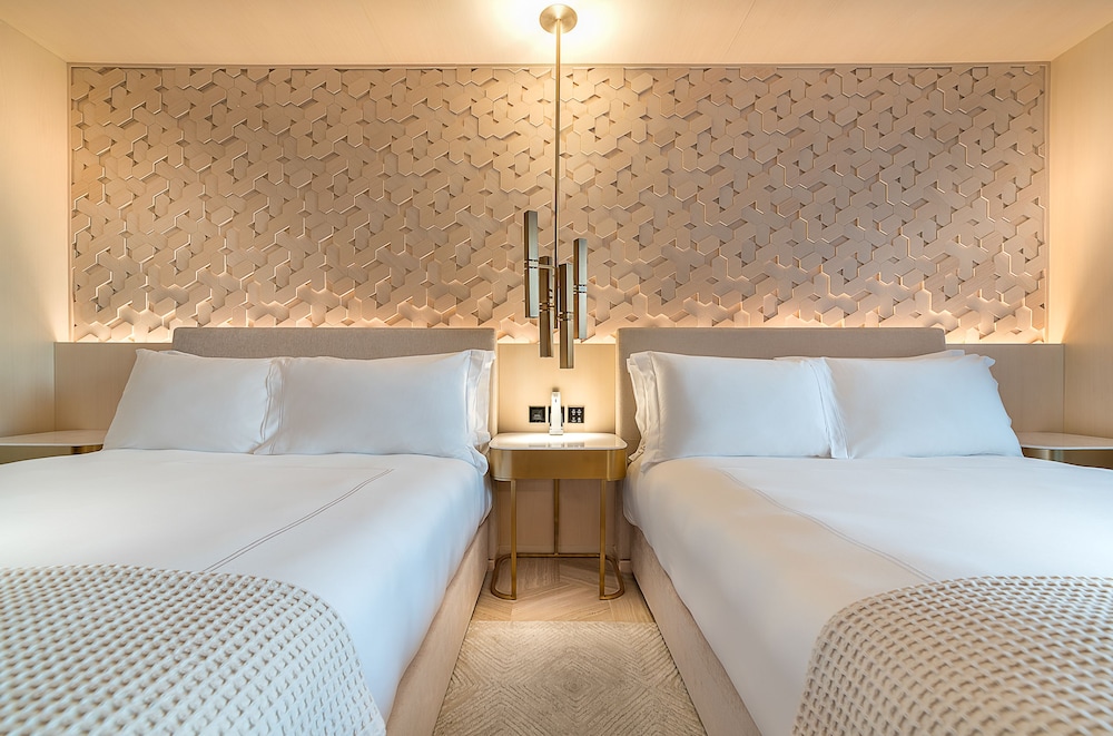 FIVE Palm Jumeirah Dubai 7