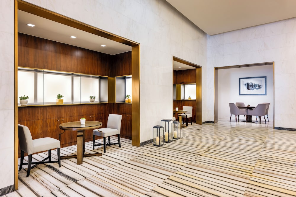 Marriott Executive Apartments Downtown Abu Dhabi 4