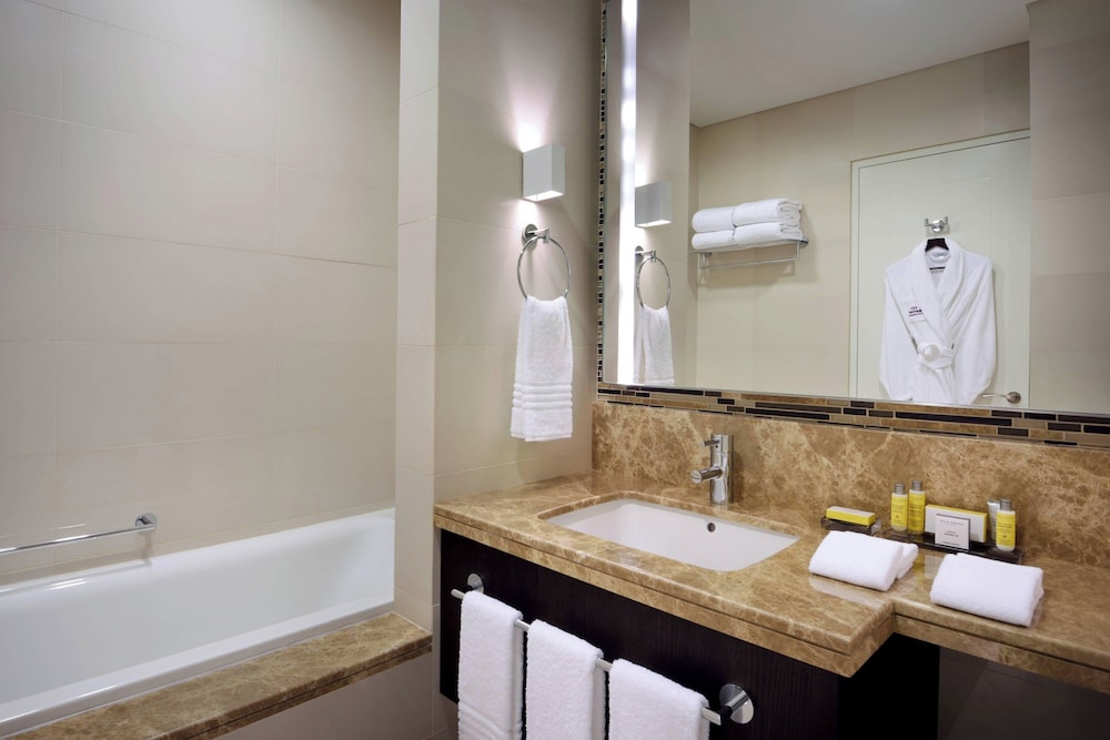 Marriott Executive Apartments Downtown Abu Dhabi 16