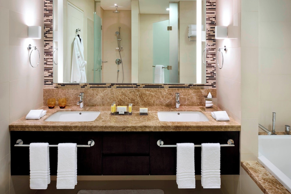 Marriott Executive Apartments Downtown Abu Dhabi 17