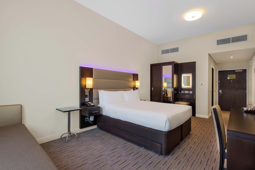 Premier Inn Dubai Ibn Battuta Mall Hotel 17