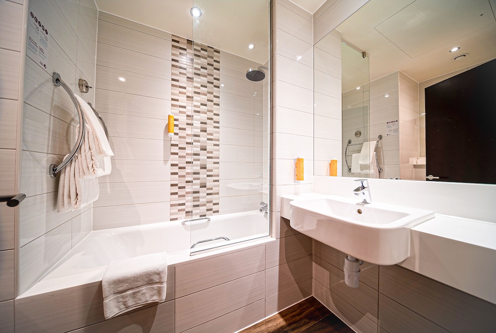 Premier Inn Dubai Ibn Battuta Mall Hotel 20