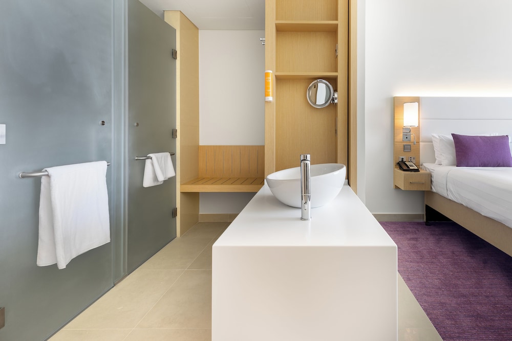 Premier Inn Dubai Ibn Battuta Mall Hotel 15