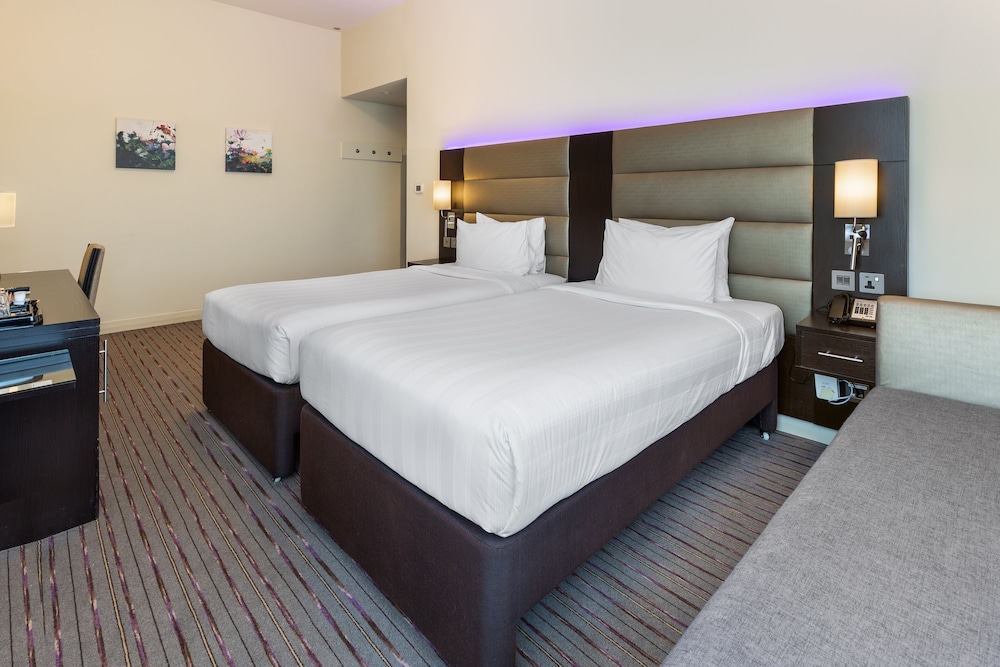 Premier Inn Dubai Ibn Battuta Mall Hotel 10