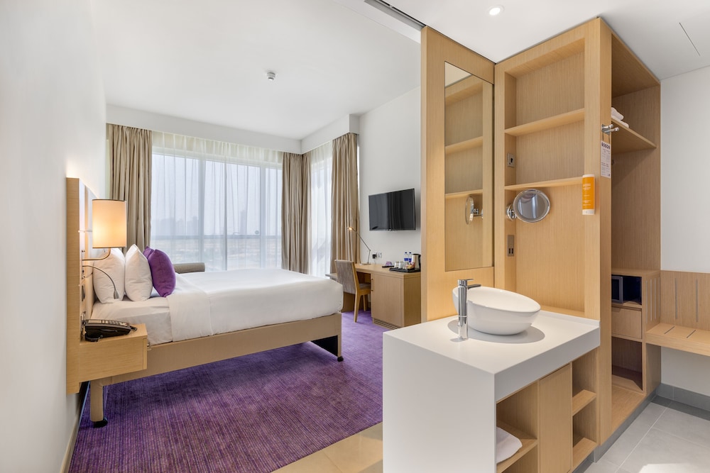 Premier Inn Dubai Ibn Battuta Mall Hotel 8