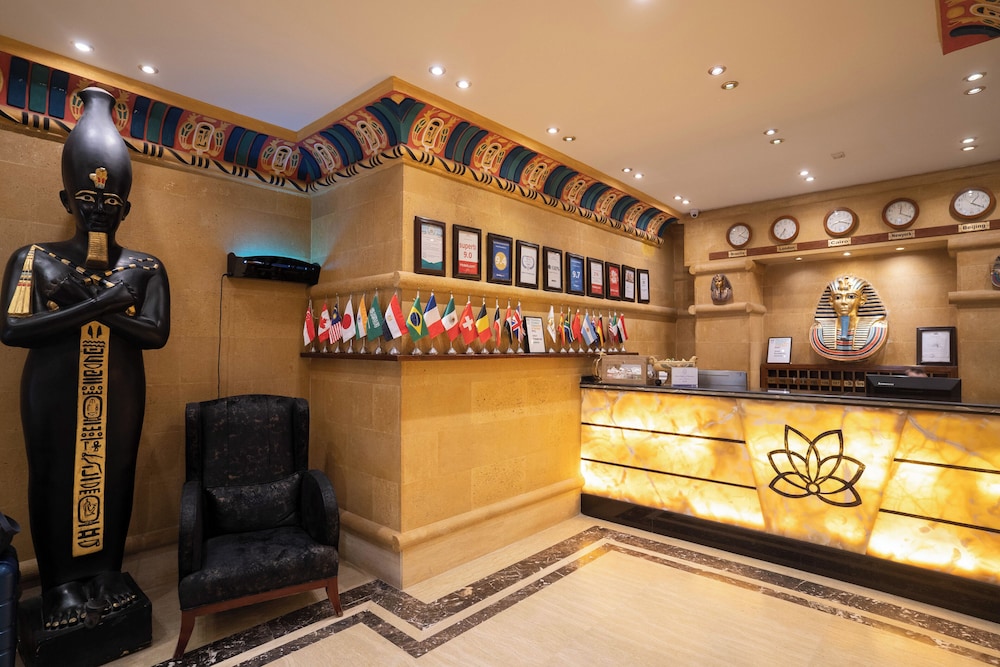 Great Pyramid Inn 11