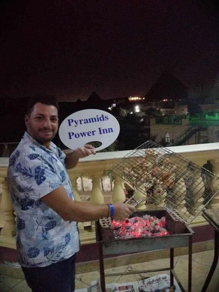 Pyramids Power Inn 20