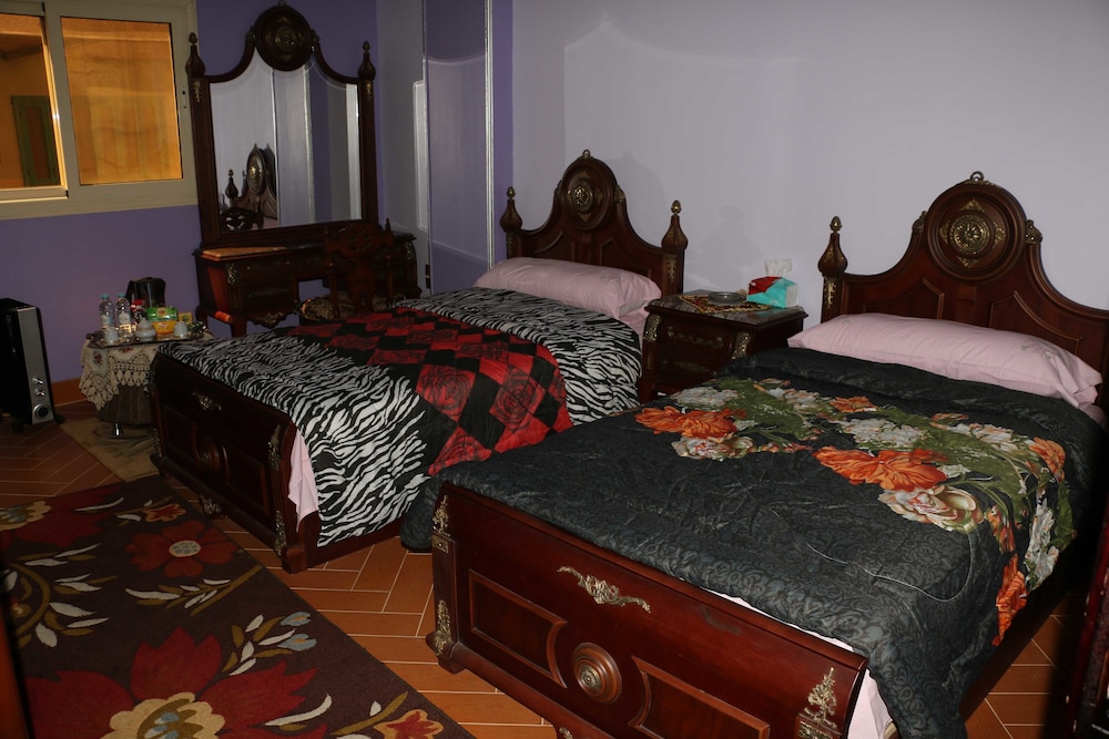 Pyramids Power Inn 15